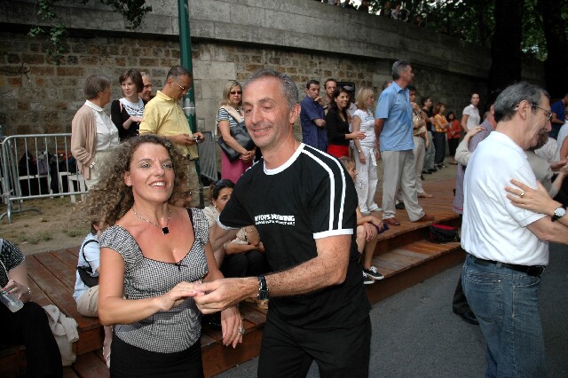 min 2006 08 08 paris plage 139